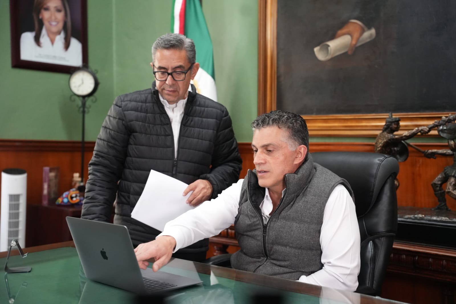 Alfonso Sánchez García revisa planes, programas y acciones para dar resultados a la población